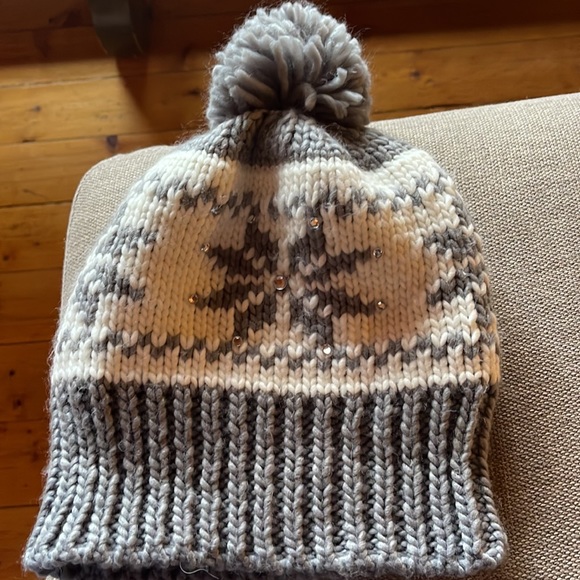 Bundle 3 for $15😀 Cute Hat - Picture 7 of 8